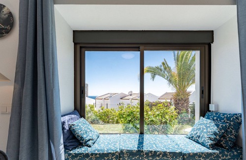 Torrequebrada Chalet De Esquí | Seaview/3BED/Sauna/Pool/Parking