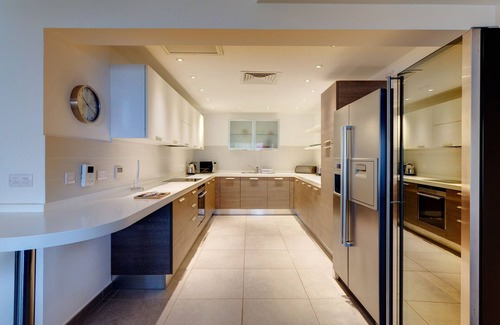 Sliema Apartamento | Seaview Apartment In Fort Cambridge, Sliema