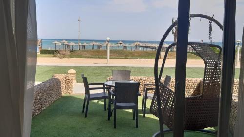 Zafarana Chalet De Esquí | Seaview Chalets in Porto South Beach - Families only