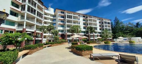 Kram Apartamento | Seaview Condominium A12