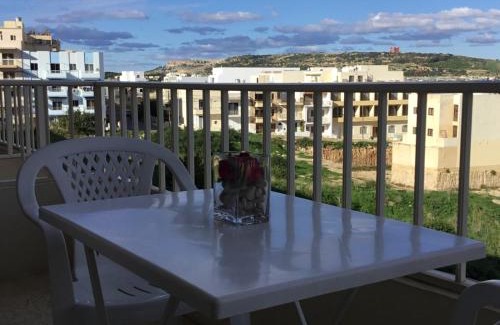 Għadira Apartamento | Seaview Haven ocean view apartment