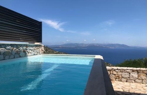 Marathon Casa | Seaview Maisonette Schinias