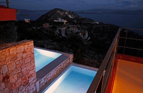 Marathon Casa | Seaview Maisonette Schinias