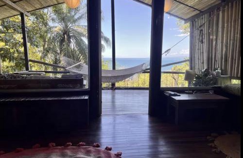 Manuel Antonio Cama Y Desayuno | Seaview studio's, free breakfast & park tour