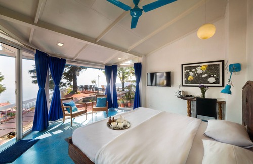 The Mall Road Hotel | Seclude Mussoorie