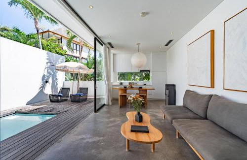 Berawa Villa | Secluded 1BR Pool Villa with Ricefield View in Berawa, 5mins Ride to Beach