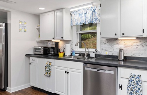 Afton Casa | Secluded 20+ Acre Retreat Near Brew & Wine Trails