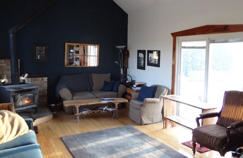 Elora Casa | Secluded 22-acre oasis in Elora