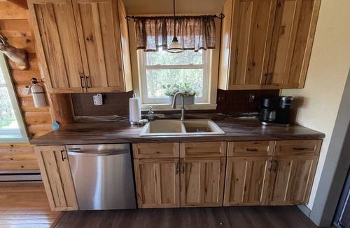 Hermosa Cabina | Secluded 3 Bedroom Cabin