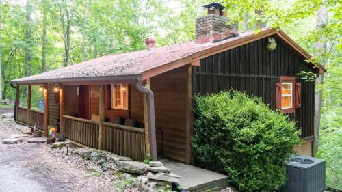 Smithville Casa | Secluded 3BR 1BA Cabin for Cozy Living