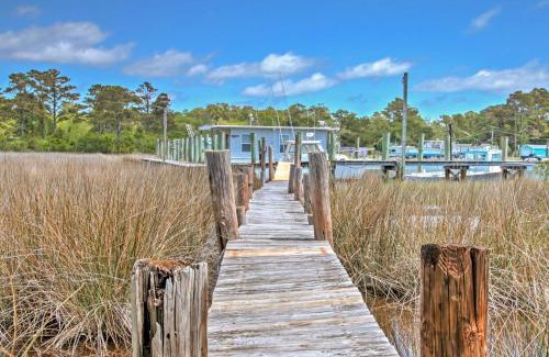 Atlantic Casa | Secluded and Quiet Coastal Home 1 Mile to Boat Ramp