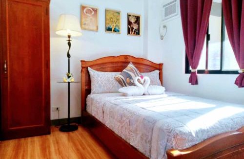 Liloan Apartamento | Secluded Apartment with Full Kitchen & Balcony Garden View