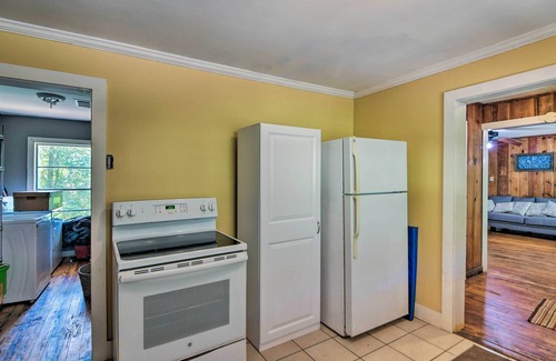 Clinton Casa | ¡NUEVO! Aislado Baton Rouge Area Hideaway w / Lawn!