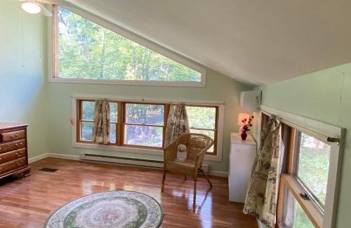 Reeders Casa | Secluded Chalet On Stream-Mins to Camelback