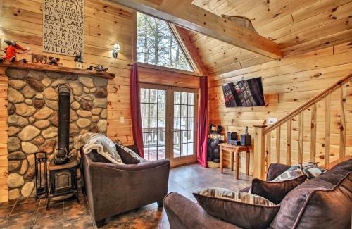 Conway Casa | Secluded Conway Home with Theater Room and Hot Tub!