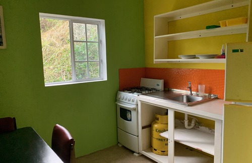 Jack's Hill Cabaña | secluded cottage