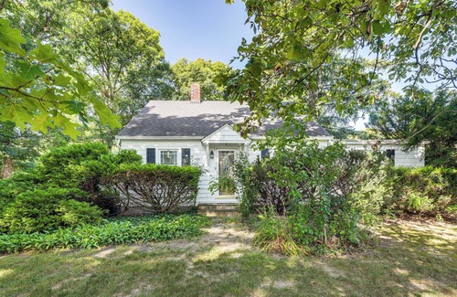Crown Point Casa | Secluded Crown Point Haven Near Golfing & Parks!