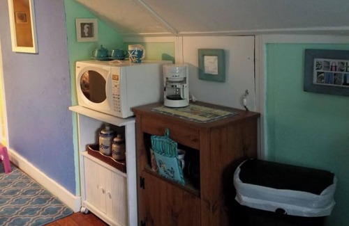 Hyannis Apartamento | Secluded-Entire 2nd floor Suite with Private Bath