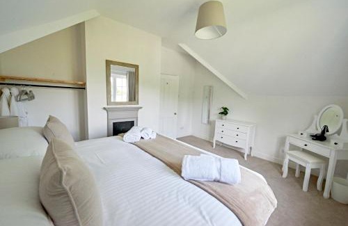Raywell Casa | Secluded holiday cottage near the Wolds Way