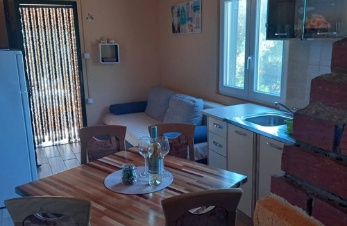 Dobropoljana Casa | Casa de vacaciones aislada de Robinson Bahía Nevidansko Polje, Pasman (K-12806)