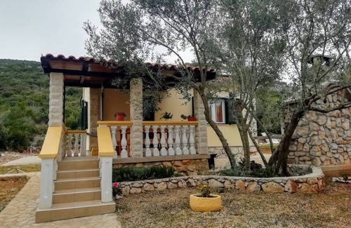 Dobropoljana Casa | Casa de vacaciones aislada de Robinson Bahía Nevidansko Polje, Pasman (K-12806)