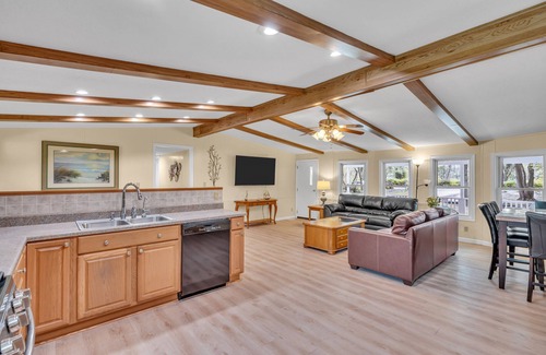 Lower Township Casa | Secluded Home "Behind The Vines". SLEEPS 22 on over an acre!