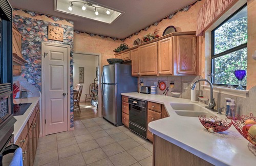 Canyon Lake Casa | ¡NUEVO! Inicio w / Canyon Lake View - Near Boat Launch!
