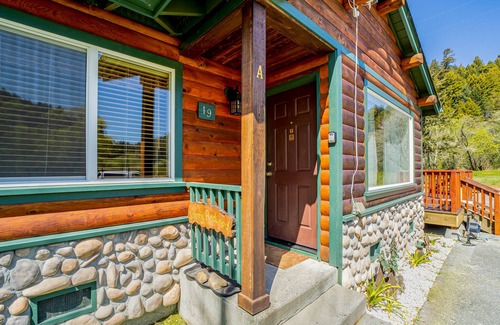 Orick Casa | Secluded Home w/Mountain Views, Private Deck, W/D, Gas Grill, and Shared Firepit