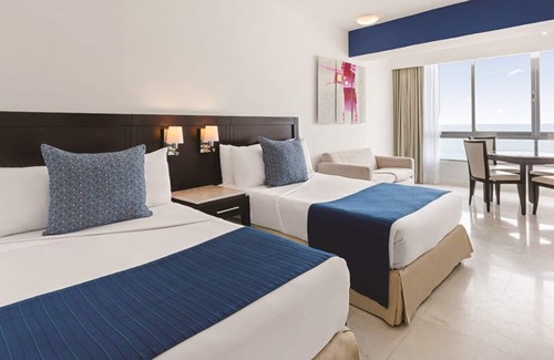 Marina Mazatlan Hotel | Secluded Junior Suite w Jacuzzi & Pool Ideal for Couple Getaway