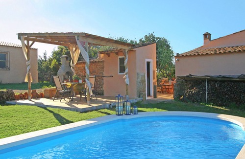 Petra Casa | Situación aislada, vistas fantásticas, piscina, terraza, entorno natural