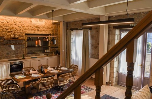Dimitsana Casa | Villa de piedra Theonimfi en el paraíso de montaña