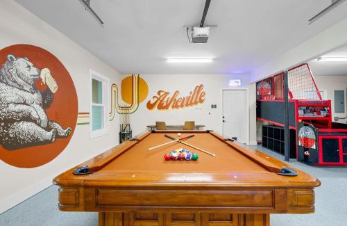 Asheville Casa | Secluded Mountain Retreat Near Downtown AVL