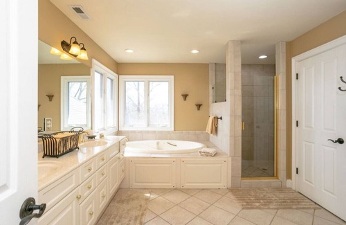 Skyland Casa | Secluded Mountaintop Luxury Estate, Spectacular Views, Jacuzzi, Ping Pong