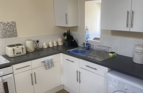 Llangefni Casa | Secluded Private Bolthole on Anglesey with Hot Tub