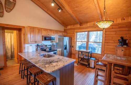 Crumpler Casa | Secluded & Private Retreat- Hot Tub, Fire Pit, Near New River State Park