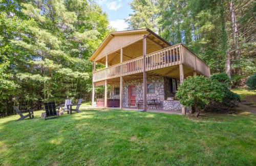 Crumpler Casa | Secluded & Private Retreat- Hot Tub, Fire Pit, Near New River State Park