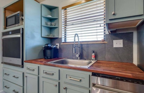 Cosby Cabina | Secluded - Renovated Cabin - Enjoy Peace & Quiet
