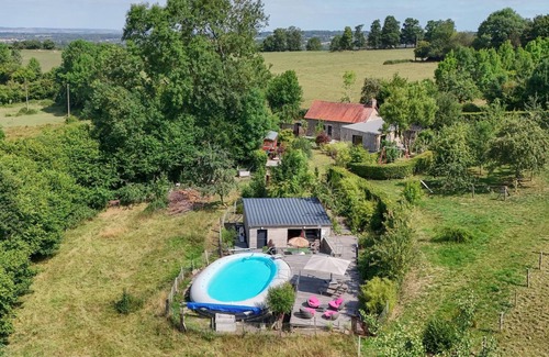 La Lande-de-Goult Cabaña | Casa en la naturaleza con spa, piscina y entorno excepcional