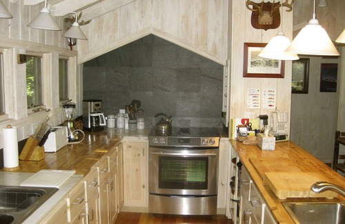Darby Casa | Aislado Riverfront Paradise-the Tailwater House: no es el alquiler promedio ...