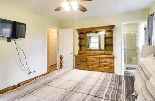 Rochelle Casa | Secluded Rochelle Home w/ Porch & Mountain Views!