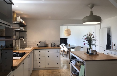 Seillans Casa | Secluded stone house in the middle of woods with stunning views