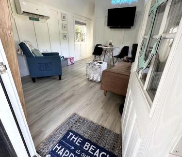Hampstead Casa | Secluded Tiny House in Hampstead, North Carolina and near Top Sail Island, Perfect for a Weekend by the Sea