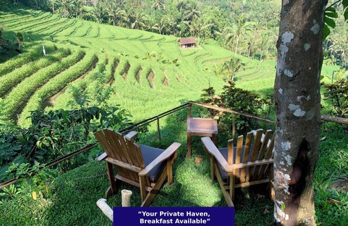 Selemadeg Cabina | Secluded Wooden Cabin Overlooking Rice Terraces