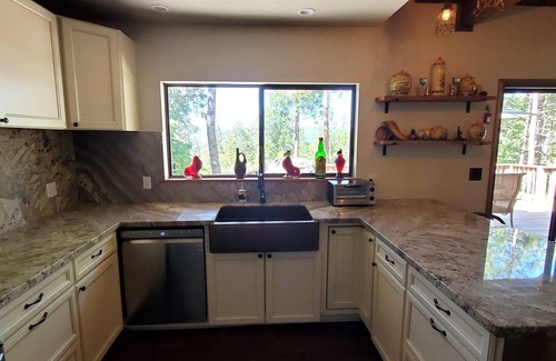 Twain Harte Casa | Secluded Woodland Escape with Panoramic Views