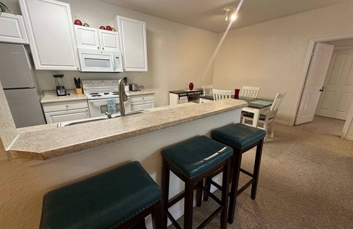 Haines City Condominio | Second Floor 2-Bedroom Condo in Southern Dunes