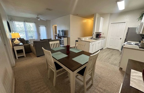Haines City Condominio | Second Floor 2-Bedroom Condo in Southern Dunes