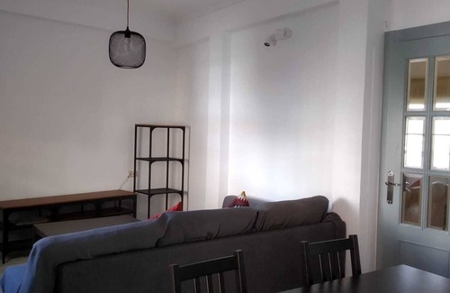 Almeria Condominio | Segunda linea de playa cercano a bares restaurantes comercios y supermercados