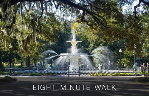 Thomas Square Casa | Secret Garden Studio w/Hot Tub: Near Forsyth Park