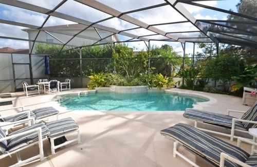 Windwood Bay Casa | Secret Garden Villa home
