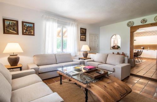 Haro Casa | Secret Garden Village Haro